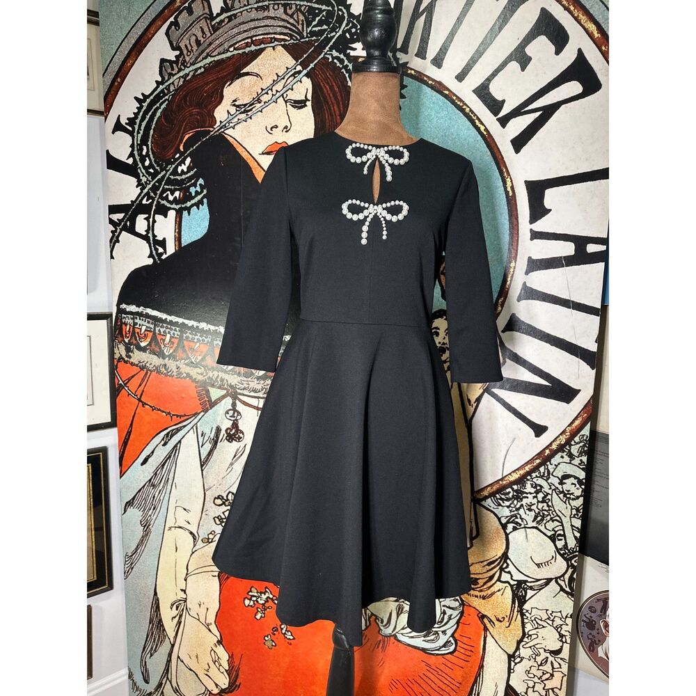 The Pearl Bow Ponte Dress from Kate Spade | NWT | Size XS | Pristine!
